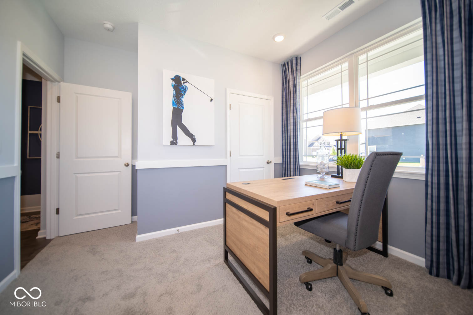 5885 Norfolk Road Greenwood, IN 46143 - Photo 5 of 27