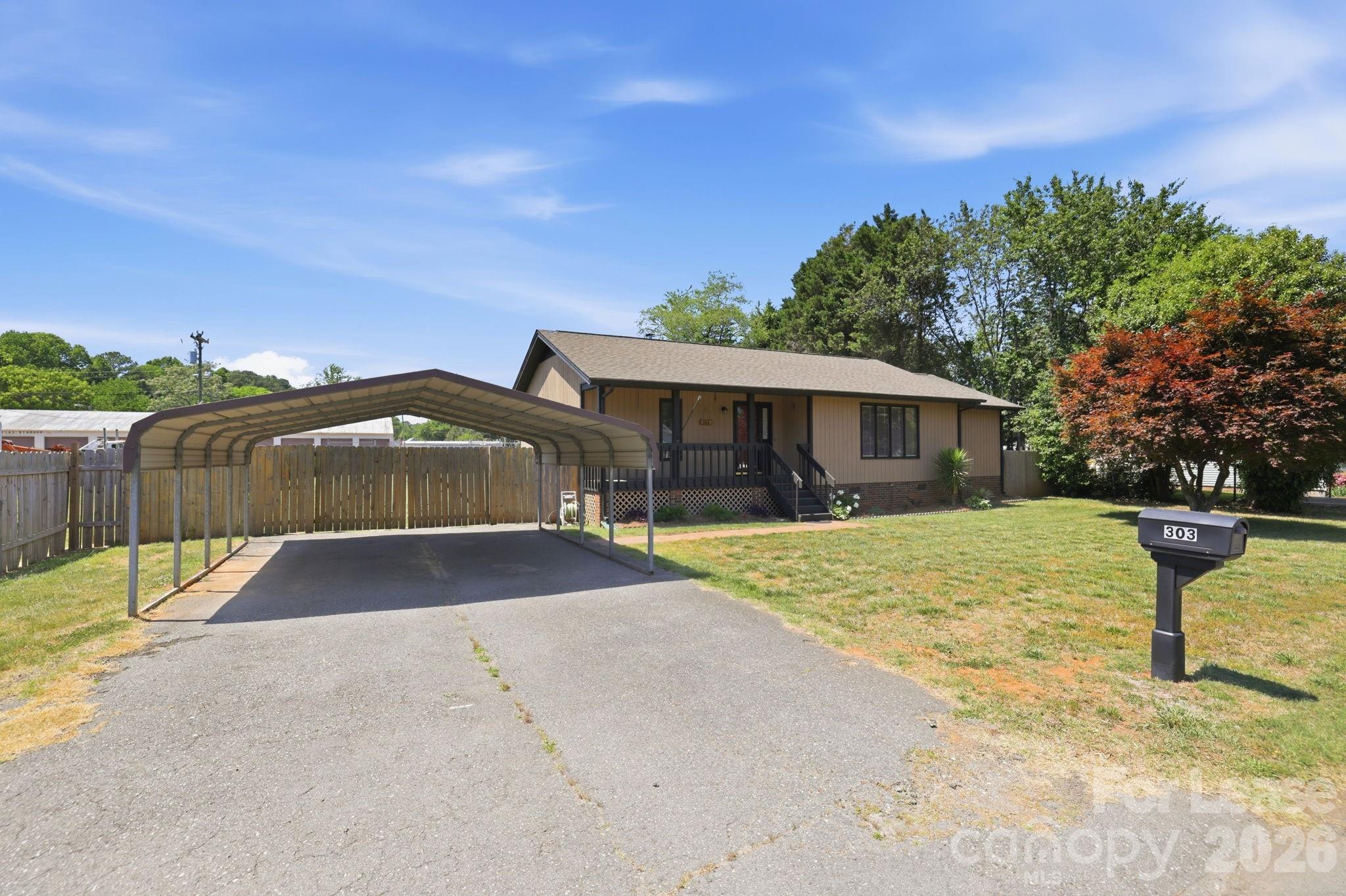 303 Ford Street Cramerton, NC 28032 - Photo 2 of 26