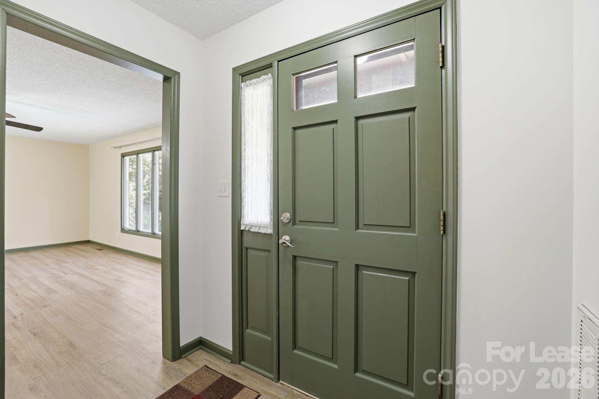 303 Ford Street Cramerton, NC 28032 - Photo 5 of 26