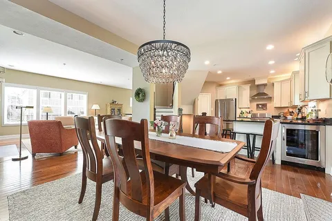 $400,000 | 3095 Raintree Drive, Gibsonia, PA 15044