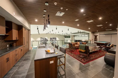 $1,675,000 | 8001 Circuit Of The Americas Boulevard, Unit 2101, Del Valle, TX 78617