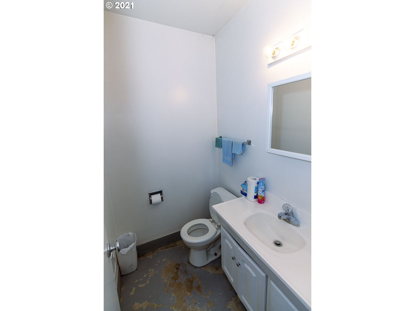 650 34th Street Springfield, OR 97478 - Photo 22 of 25