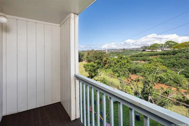 $2,300 | 98-640 Moanalua Loop, Unit 2023, Aiea, HI 96701