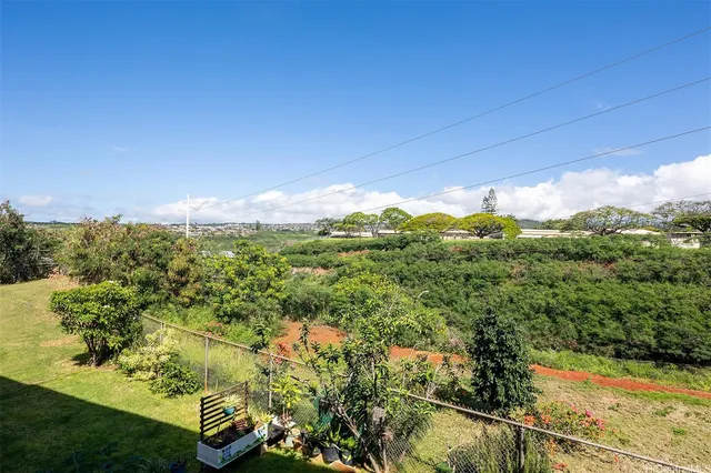 $2,300 | 98-640 Moanalua Loop, Unit 2023, Aiea, HI 96701