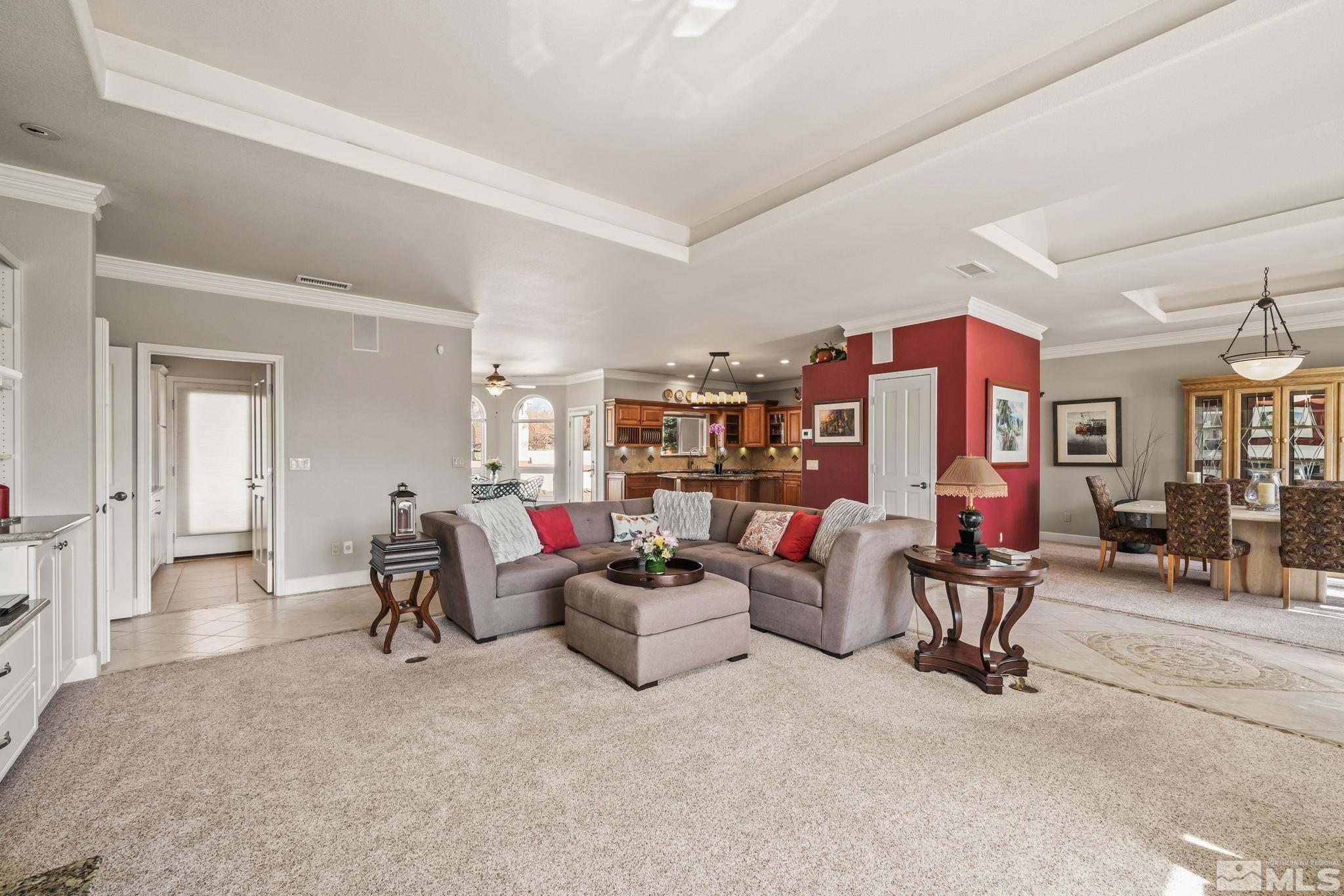1335 Wolf Run Road Reno, NV 89511 - Photo 17 of 37 a living room with furniture and white walls