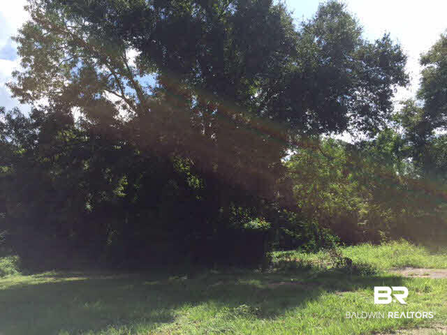 565 Marcus Drive Mobile, AL 36609 - Photo 9 of 10