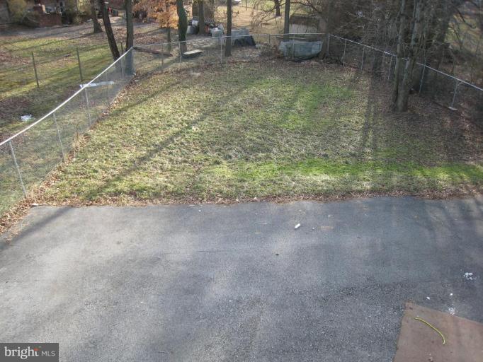 6549 Bock Road Oxon Hill, MD 20745 - Photo 6 of 20 Back yard