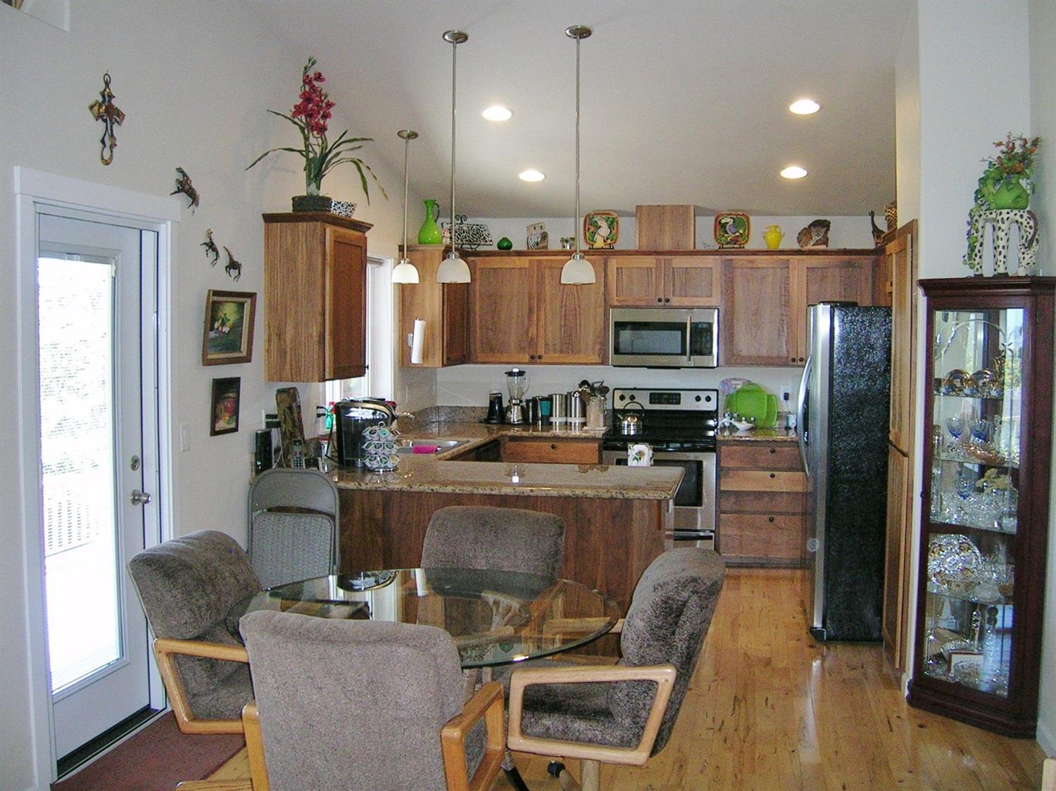 1438 Northeast Quail Crossing Road Grants Pass, OR 97526 - Photo 4 of 26 Additional Photo