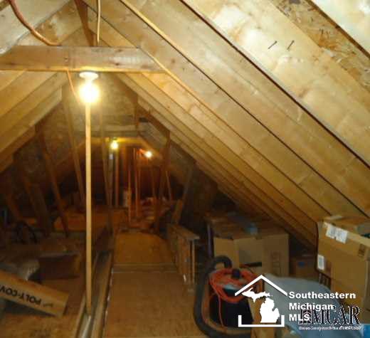 8560 Jackman Road Temperance, MI 48182 - Photo 14 of 33