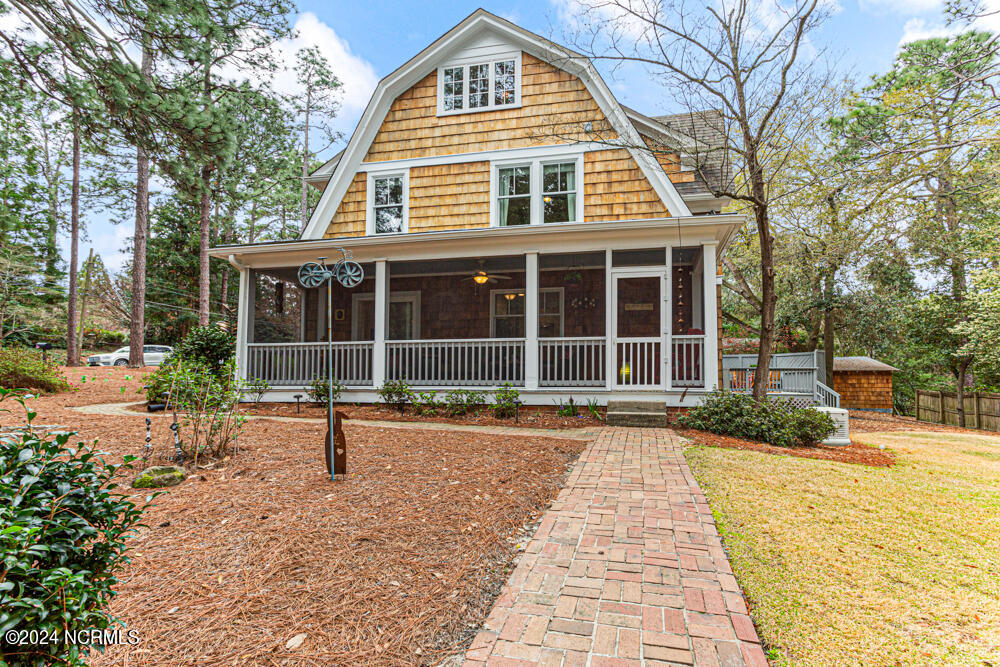 180 North Ridge Street Southern Pines, NC 28387 - Photo 10 of 72 Sidewalk front steps away from all downtown Southern Pines has to offer.