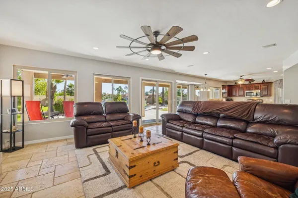 $1,168,000 | 919 South Paradise Drive, Gilbert, AZ 85233