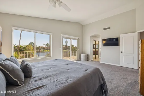 $1,168,000 | 919 South Paradise Drive, Gilbert, AZ 85233