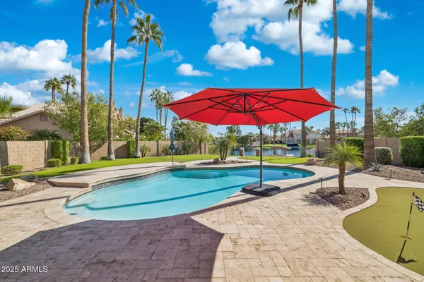 $1,168,000 | 919 South Paradise Drive, Gilbert, AZ 85233