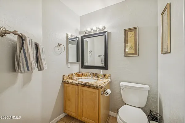 $1,168,000 | 919 South Paradise Drive, Gilbert, AZ 85233