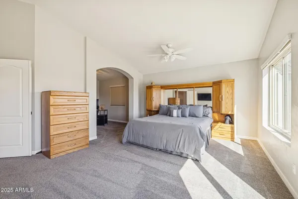 $1,168,000 | 919 South Paradise Drive, Gilbert, AZ 85233