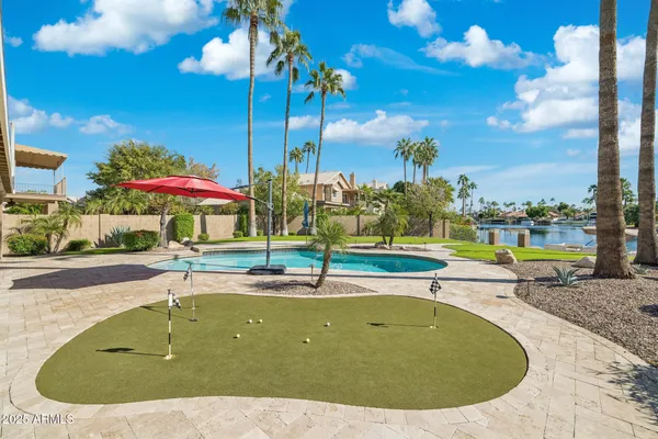 $1,168,000 | 919 South Paradise Drive, Gilbert, AZ 85233