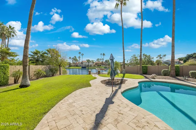 $1,198,000 | 919 South Paradise Drive, Gilbert, AZ 85233