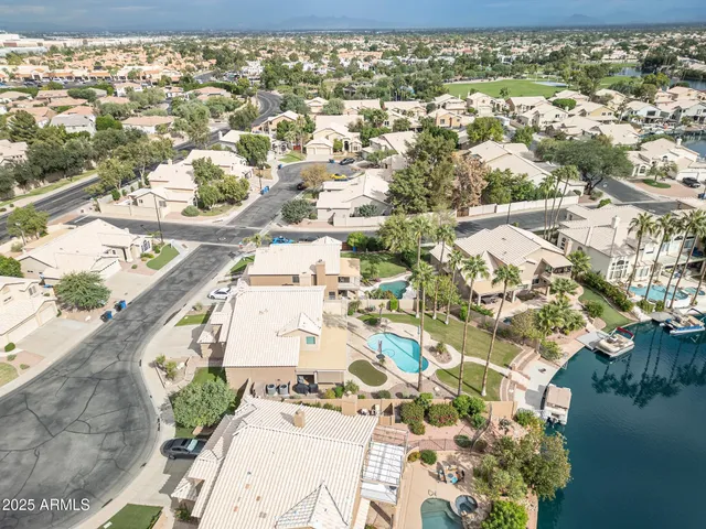 $1,198,000 | 919 South Paradise Drive, Gilbert, AZ 85233