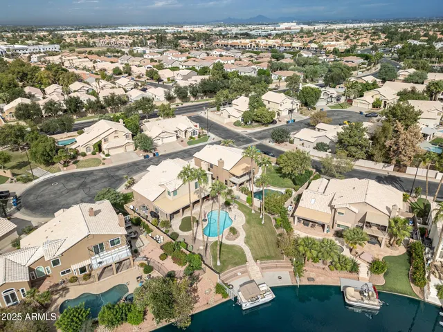 $1,198,000 | 919 South Paradise Drive, Gilbert, AZ 85233