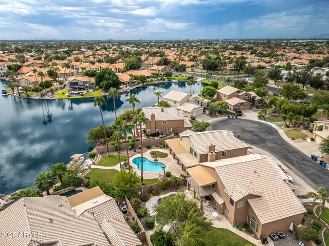 $1,198,000 | 919 South Paradise Drive, Gilbert, AZ 85233