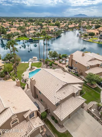 $1,168,000 | 919 South Paradise Drive, Gilbert, AZ 85233