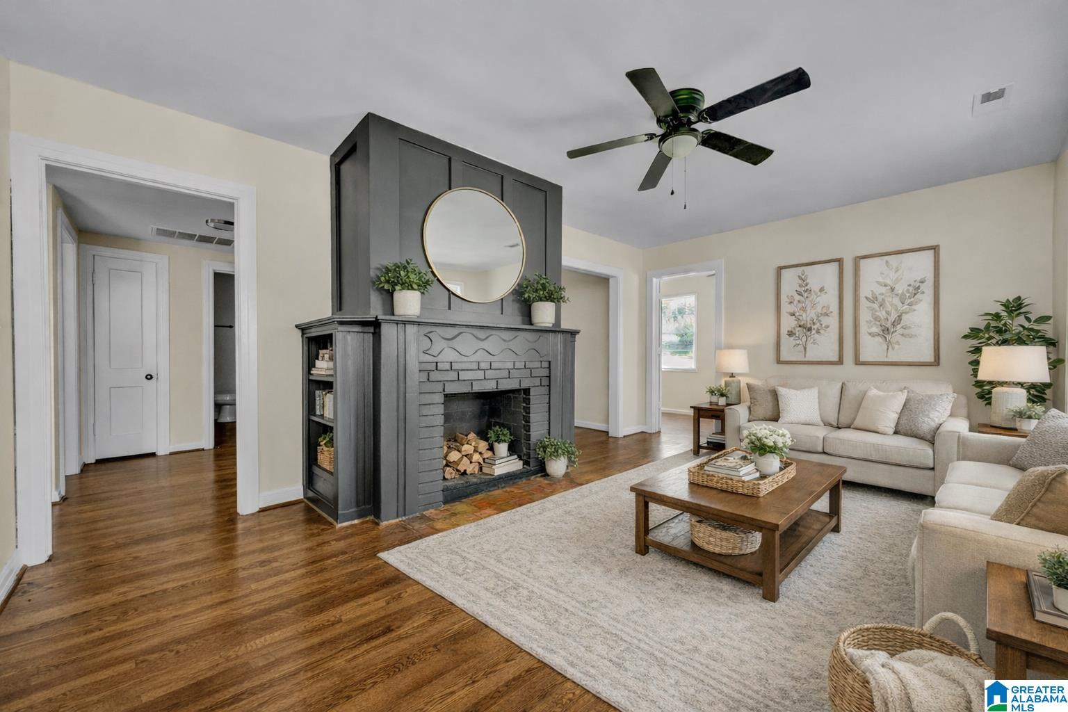 741 Center Place Birmingham, AL 35211 - Photo 5 of 26