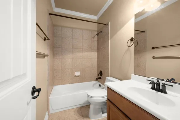 $405,000 | 110 David Forest Lane, Conroe, TX 77384