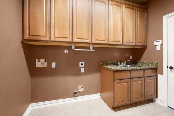 $405,000 | 110 David Forest Lane, Conroe, TX 77384