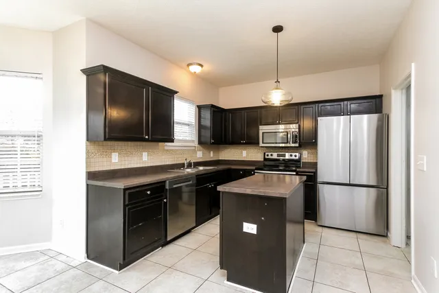 $314,900 | 2422 Solidago Drive, Plainfield, IN 46168