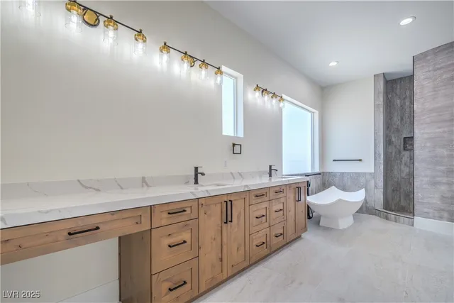 $984,900 | 1525 Heights Drive, Logandale, NV 89021