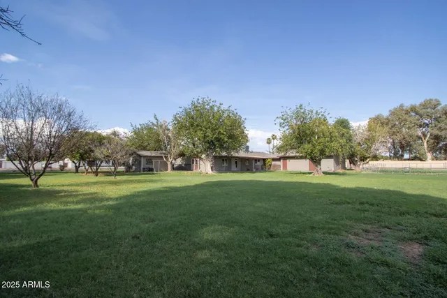 $1,179,000 | 2975 East Campbell Road, Gilbert, AZ 85234