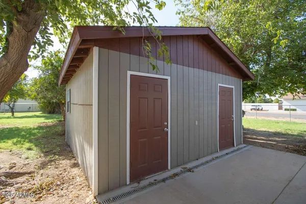 $1,170,000 | 2975 East Campbell Road, Gilbert, AZ 85234