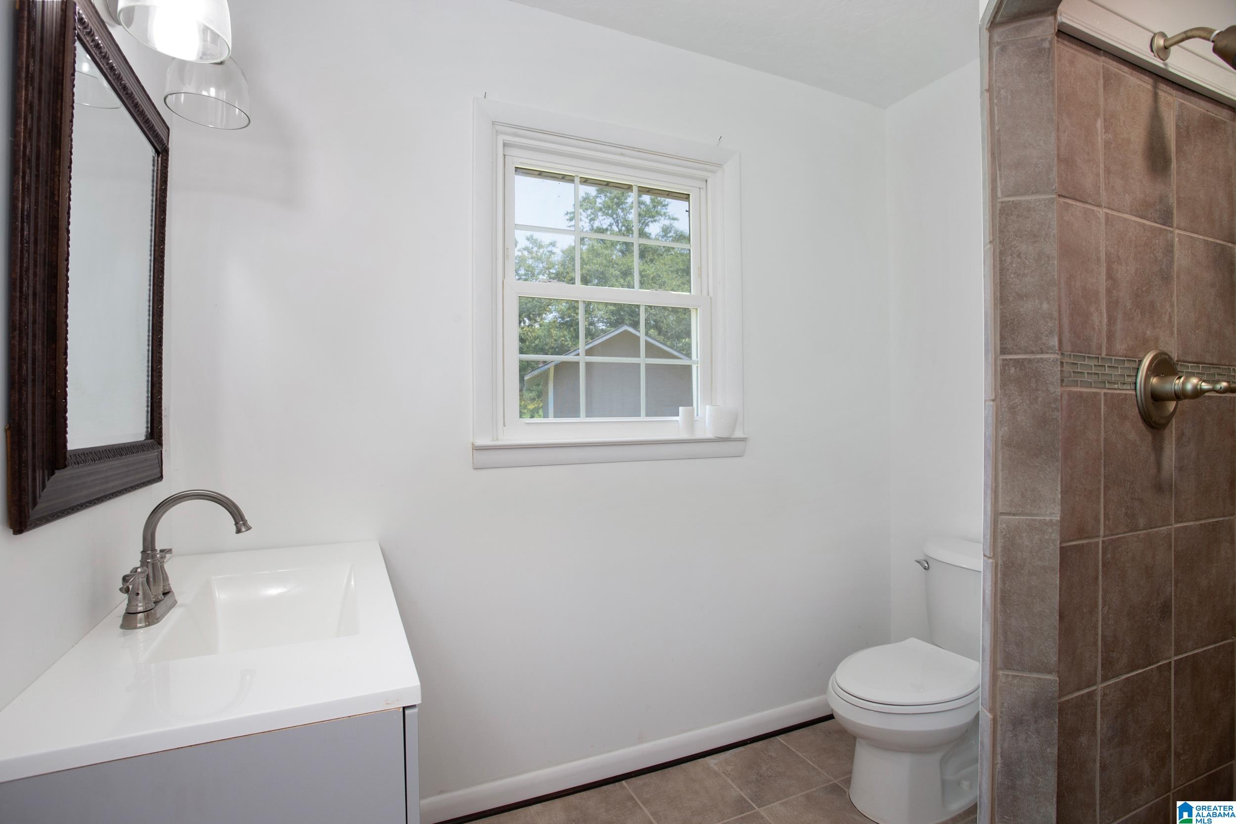 125 Eva Avenue Anniston, AL 36201 - Photo 18 of 37
