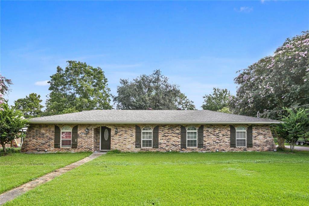 359 Courville Drive Luling, LA 70070 - Photo 1 of 22 Gallery Image 1