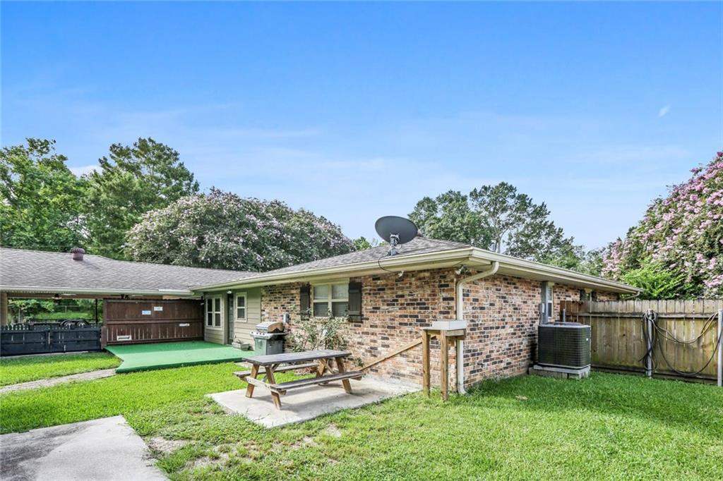 359 Courville Drive Luling, LA 70070 - Photo 21 of 22 Gallery Image 21