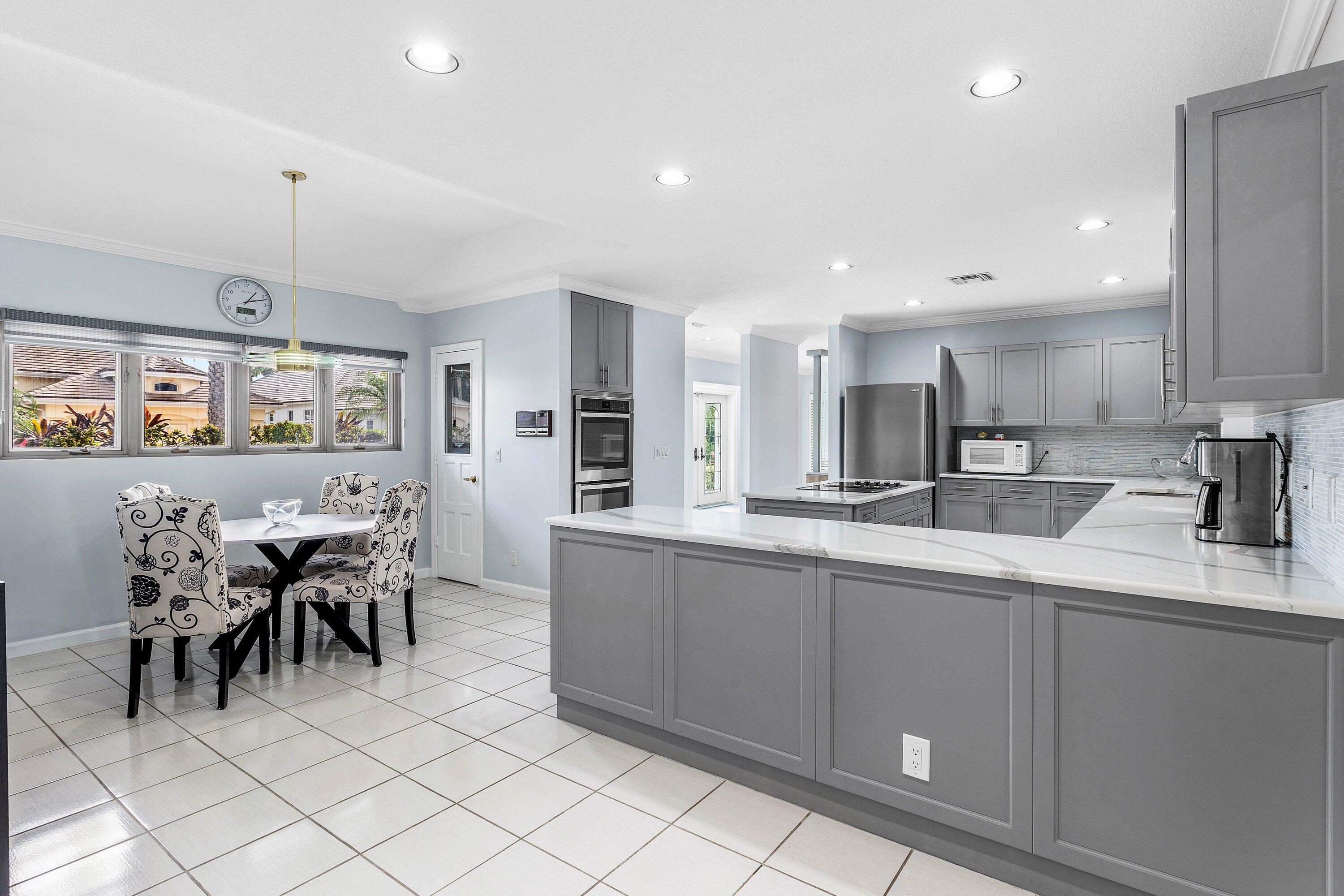 2041 Thatch Palm Drive Boca Raton, FL 33432 - Photo 26 of 45