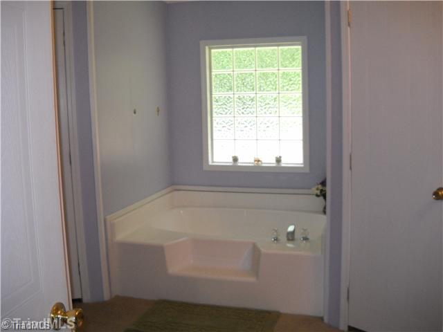 4716 Sandy Camp Road High Point, NC 27265 - Photo 6 of 13 Master Bath/Spa.