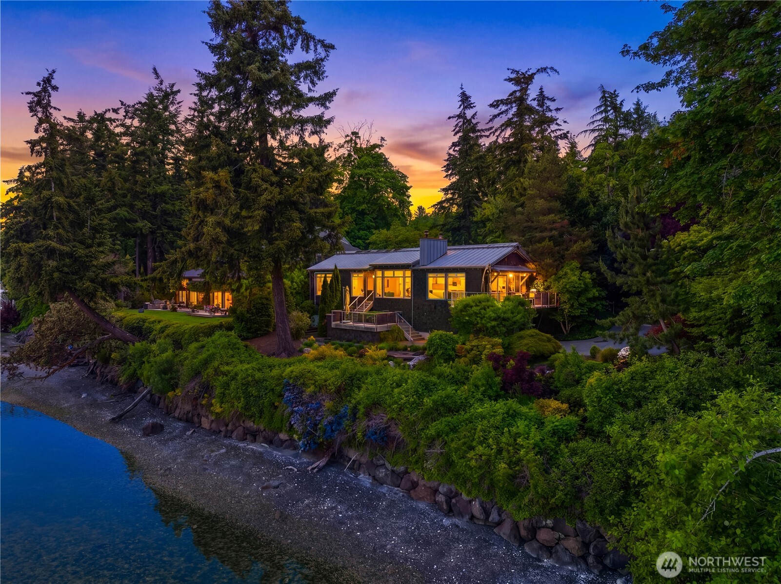 16221 Reitan Road Northeast Bainbridge Island, WA 98110 - Photo 4 of 40