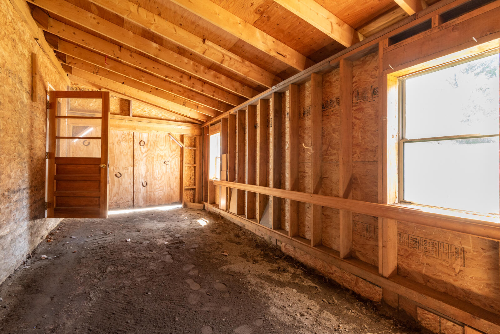 235 Hebron Road Buckfield, ME 04220 - Photo 43 of 52 lakehome_buckfield037