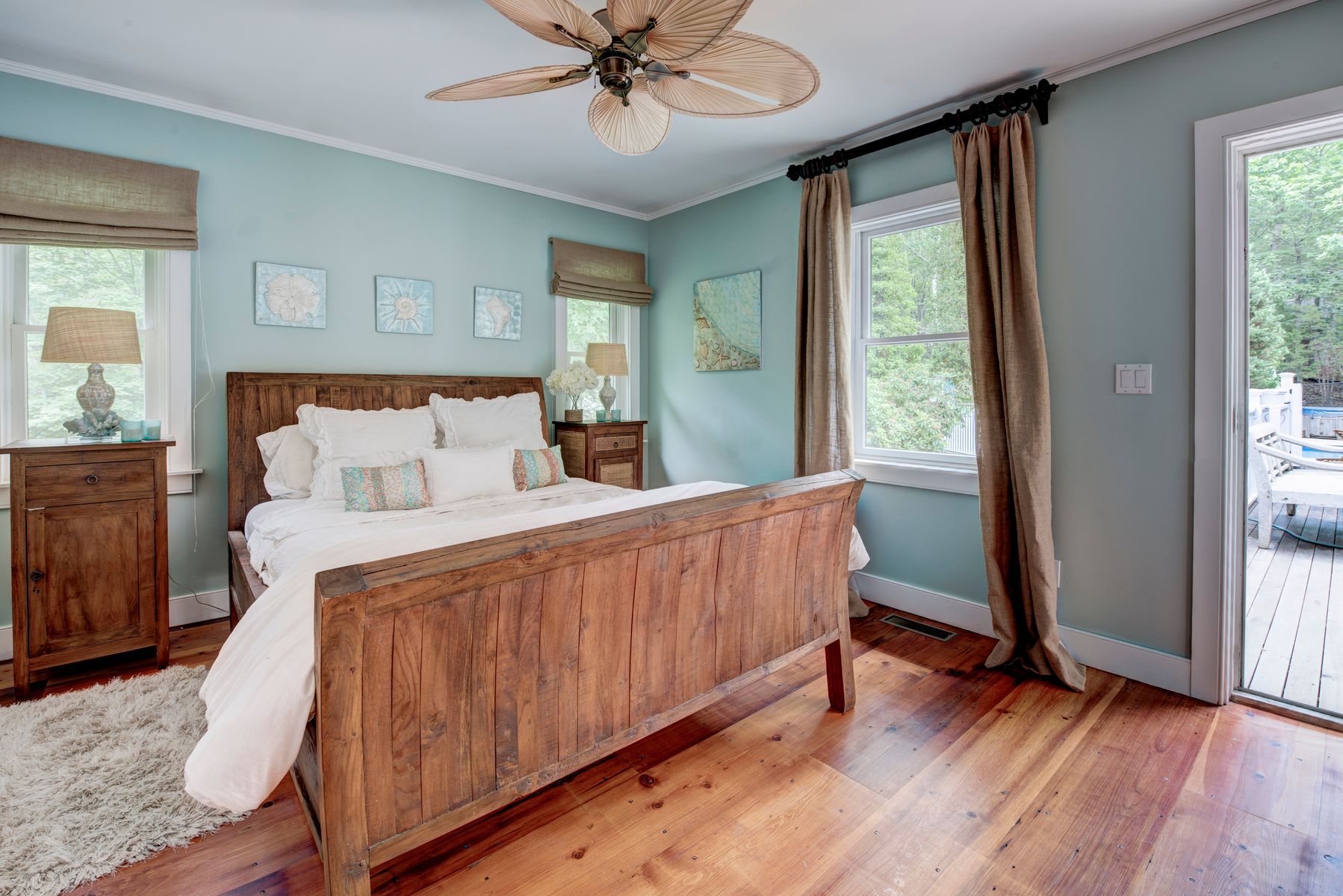 14 Hillside Avenue Sag Harbor, NY 11963 - Photo 11 of 19