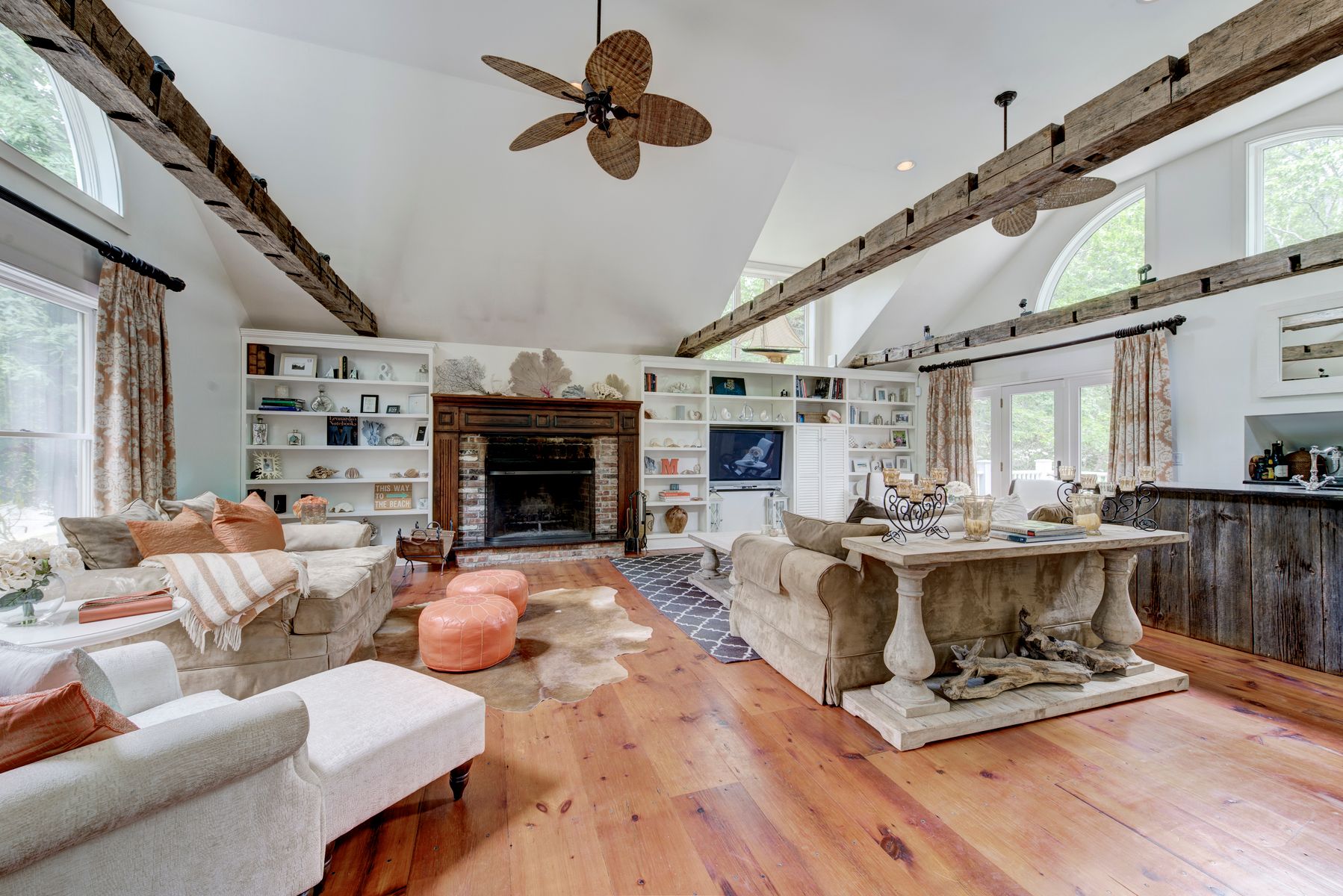 14 Hillside Avenue Sag Harbor, NY 11963 - Photo 6 of 19