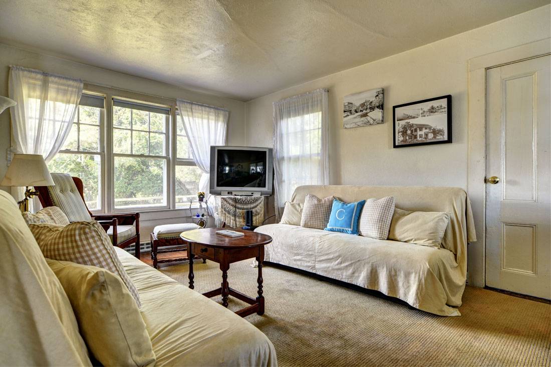 9 Bluff Point Lane Sag Harbor, NY 11963 - Photo 15 of 23