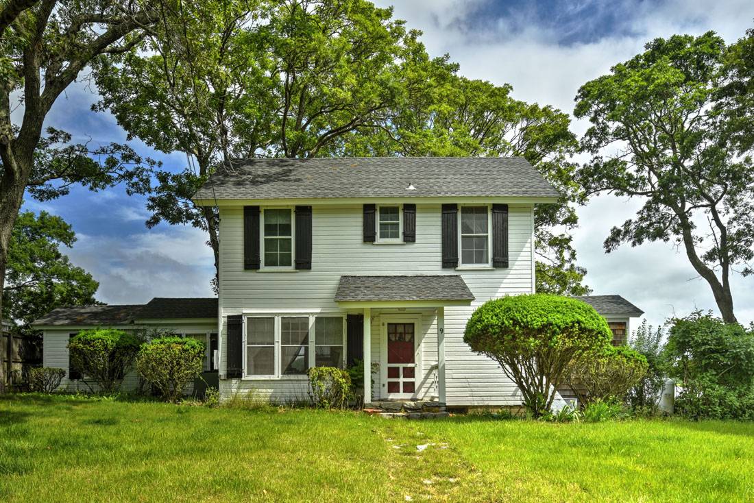 9 Bluff Point Lane Sag Harbor, NY 11963 - Photo 3 of 23