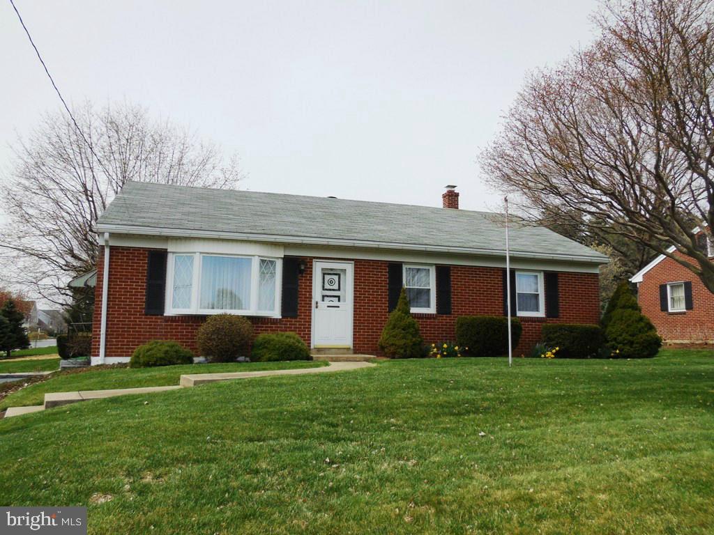 2972 Brookfield Road Lancaster, PA 17601 - Photo 1 of 9