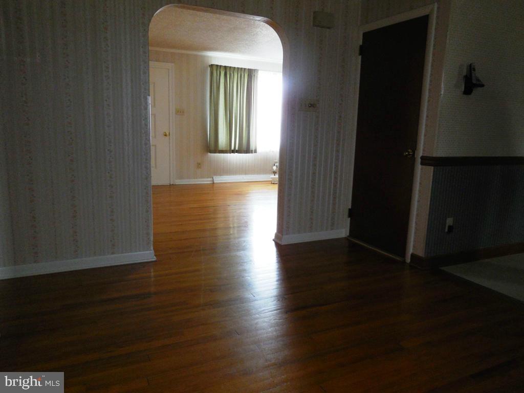 2972 Brookfield Road Lancaster, PA 17601 - Photo 5 of 9