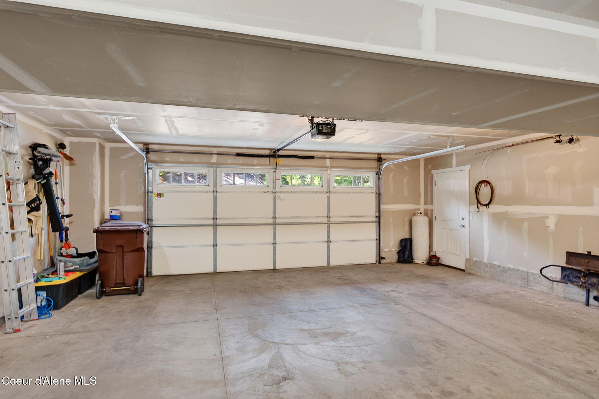 205 Old Farm Road Pinehurst, ID 83850 - Photo 61 of 91 Garage
