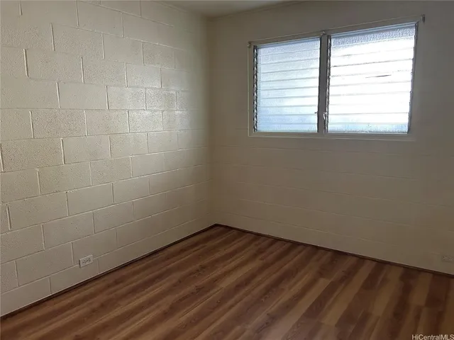$1,350 | 842 Lukepane Avenue, Unit 2, Honolulu, HI 96816