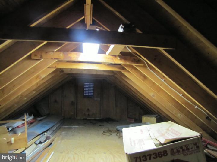 633 Charette Road Philadelphia, PA 19115 - Photo 22 of 24