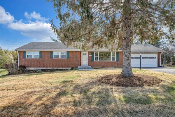 $315,000 | 2771 Hillbrook Drive, Roanoke, VA 24018