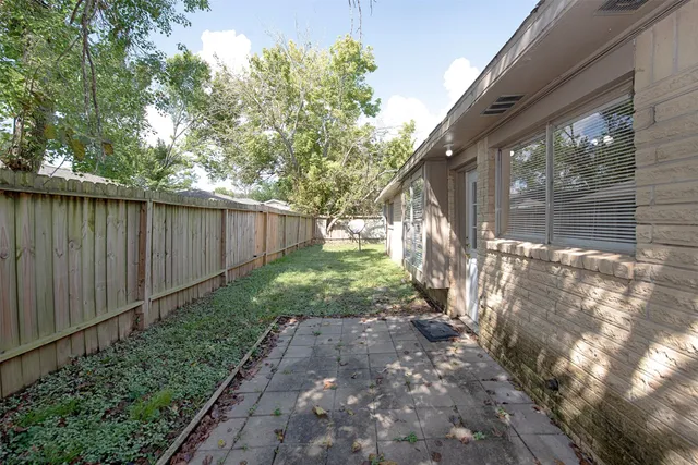$1,650 | 4843 Beechaven Street, Houston, TX 77053